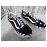 VANS SHOES -- MEN