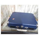 CROSLEY PORTABLE PHONOGRAPH -- NO AC ADAPTOR