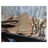 PLACEMATS & CLOTH NAPKINS