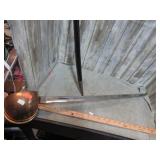 REPRODUCTION NAVY CUTLASS SWORD