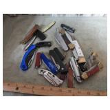 ASSORTED POCKET KNIVES