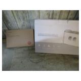 MATERNITY BELT & TOOTH BRUSHING STATION