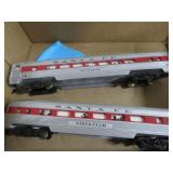 "H O" MODEL TRAIN PASSENGER CARS