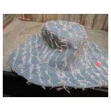 WIDE BRIME FRAYED JEAN HAT