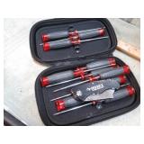 PRECISION SCREWDRIVER SET & RAZOR KNIFE