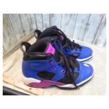 AIR JORDAN SHOES -- 7Y