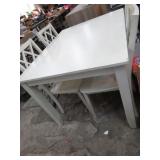 DINING ROOM TABLE & 4 CHAIRS