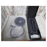 SPIT GUARD & BEHRINGER MICROPHONE