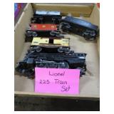 LIONEL 225 MODEL TRAIN SET