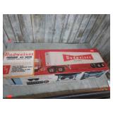 1:25 BUDWEISER SEMI TRAILER