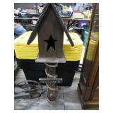 WOODEN WELCOME BIRD HOUSE