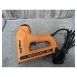 BOSTITCH ELECTRIC STAPLE / NAIL GUN