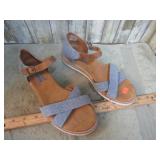SKECHERS BOBS SANDALS -- W 8.5