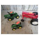DIECAST FARM TRACTORS