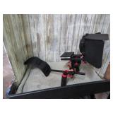 NEEWER SHOULDER CAMERA SUPPORT