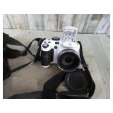 GE 14.4 MEGA PIXEL DIGITAL CAMERA -- WORKS