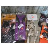 HALLOWEEN GROUP LOT