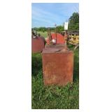 Oil tank