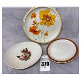 3 Decorative Plates