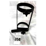Oxygen tank holder
