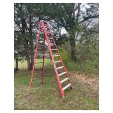 Davidson Pro Series Fiberglass A-Frame Ladder