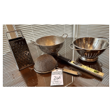 Stainless Steel Colanders, Shredder, Zester Grater