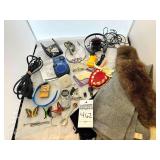 Fur Collar, Casmere Scarfs, Radio, Hair Pieces, Misc. Lot