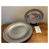 2 pcs Wilton Armetale Flutes & Pearls