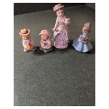 Figurines