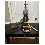 Instrument Decor, Tambourine and Recorder