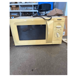 18”Wx12”Dx10”H Haier Microwave