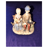 Arco Figurine, Couple on Bench