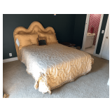 Vintage bed