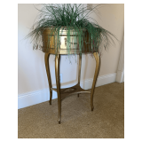 Antique planter