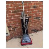 Vacuum cleaner