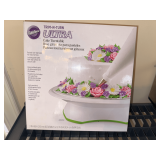 Cake turntable