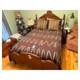 Wooden Full Size Bed Frame with Turned Posts and Scalloped Headboard