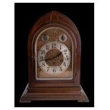 Seth Thomas Adamatine Arch Mantle Clock