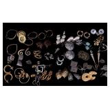 Fashion Earrings (36 Pairs)