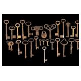 Antique Brass Keys Assortment (27) + Lock