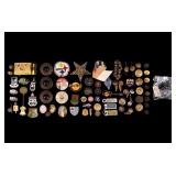 USA / Advertising Pins, Badges, Buckle, Buttons