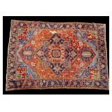 Antique Heriz / Serapi Rug Antique Heriz / Serapi Rug