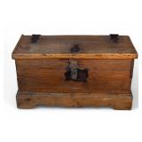 Antique Lock Box / Carpenters Chest Antique Lock Box / Carpenters Chest