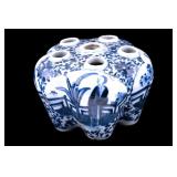 Early Chinese Blue & White Tulip Vase Early Chinese Blue & White Tulip Vase