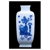 Chinese Blue & White Porcelain Signed Square Vase Chinese Blue & White Porcelain Signed Square Vase