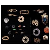Gold Tone Brooches & Costume Rings