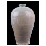 Celadon Vase in Meiping Shape