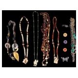 Vintage Necklaces & Pendants