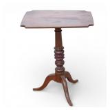 American Period Mahogany Tilt-Top Table