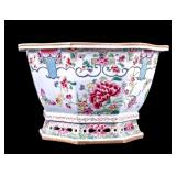 Chinese Famille Rose Porcelain Planter